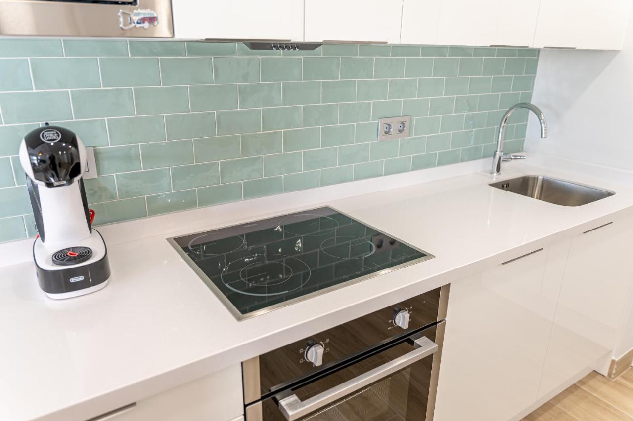 Brandnew Apartment By The Beach Μαρμπέλλα Εξωτερικό φωτογραφία