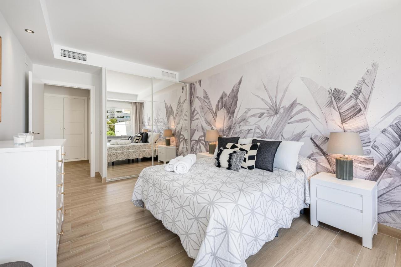Brandnew Apartment By The Beach Μαρμπέλλα Εξωτερικό φωτογραφία
